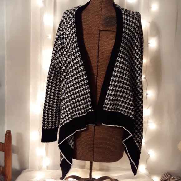 Forever 21 Sweaters - Forever 21 cardigan